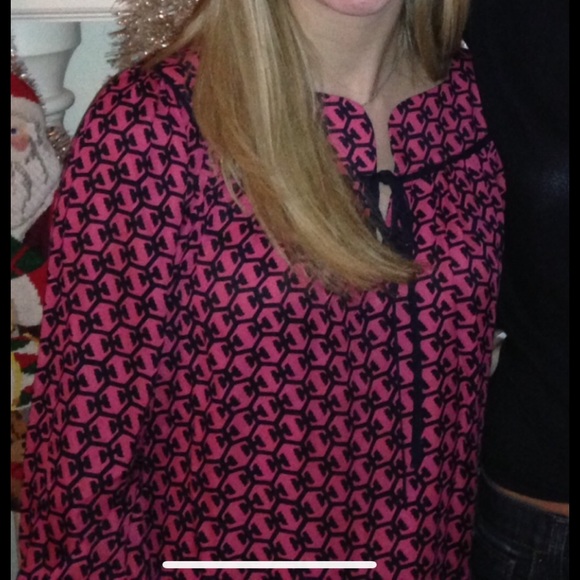 Vineyard Vines Blouse - Picture 1 of 2